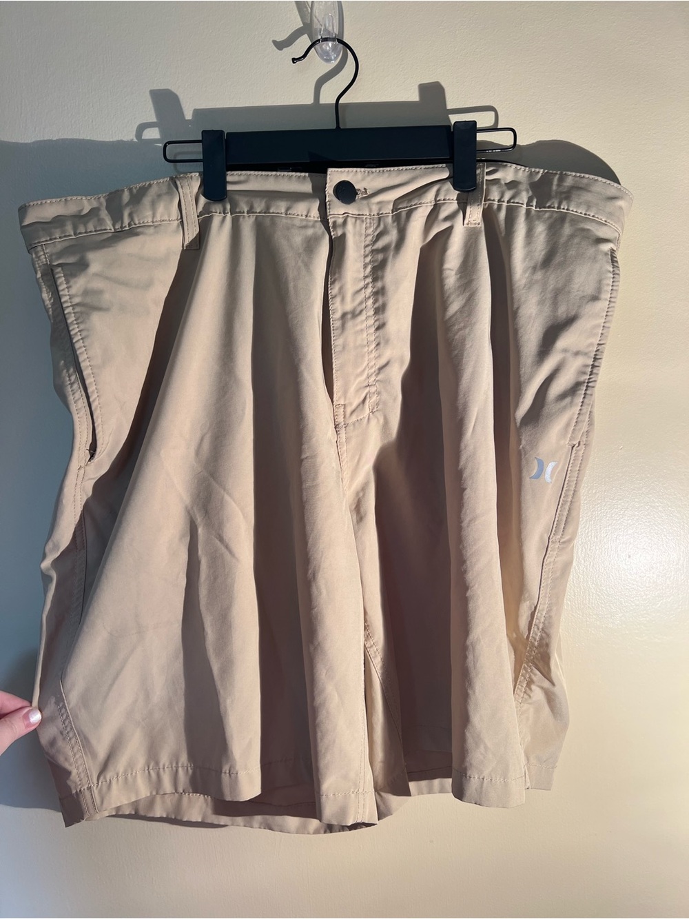 Men’s Hurley Lightweight Khaki Shorts Size 40